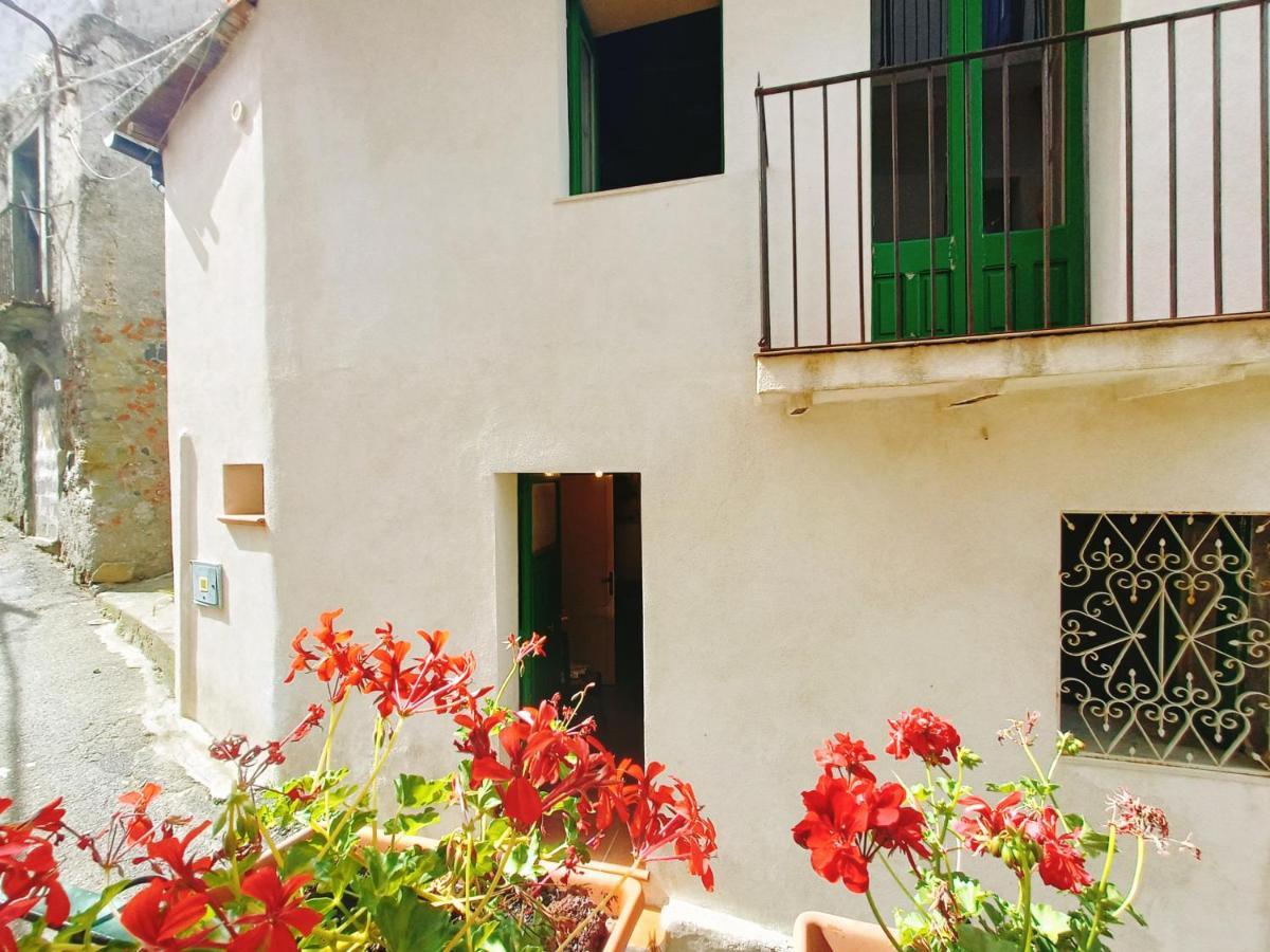 Albergo Diffuso Borgo Santa Caterina "Vintage" Кастильоне-ди-Сицилия Экстерьер фото